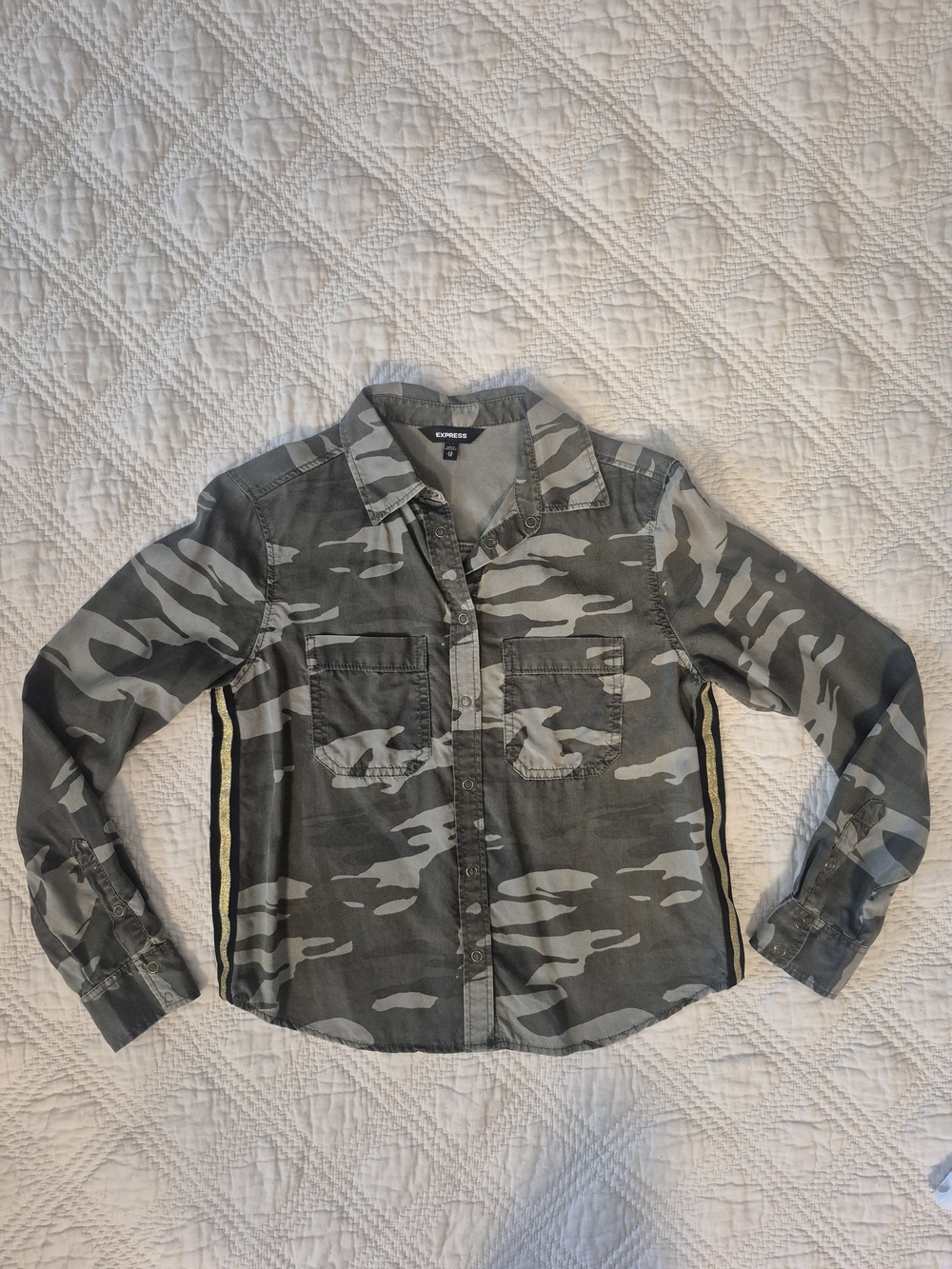 Express Camo Metallic Gold Stripe Utility Shirt XS NWOT